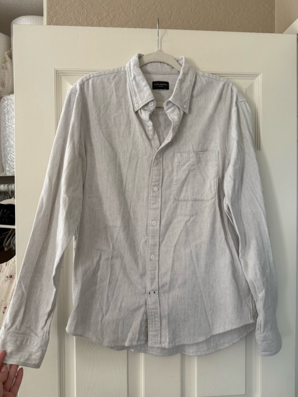 Club Monaco Men’s Light Grey Wool Button Up Shirt